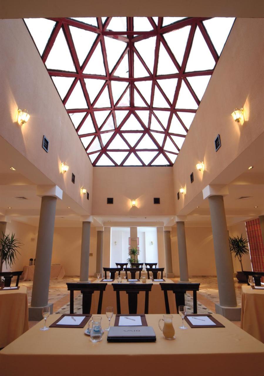 Grand Mercure Petra Wadi Musa Extérieur photo